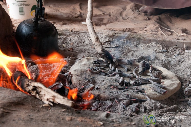 Baking Bedouin Bread (Abud) with Hot Ashes - Wadi Rum, Jordan