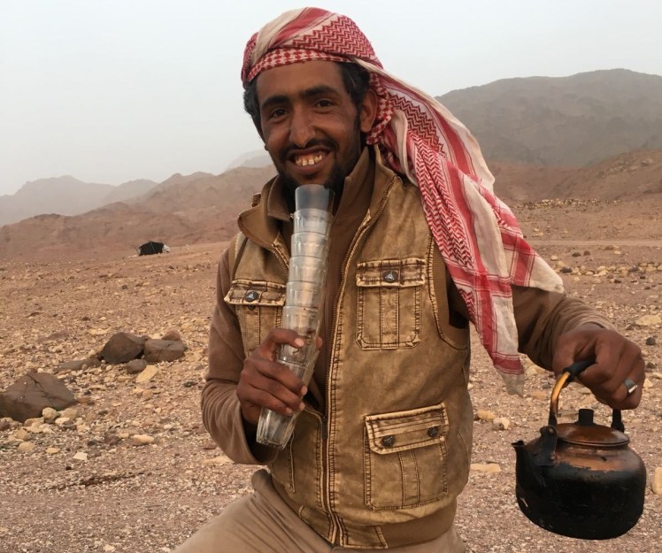 bedouin with tea jordan