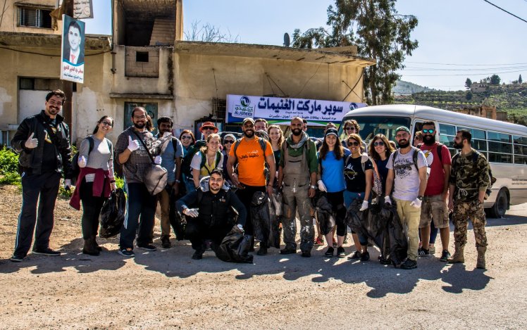 group photo amman eco hikers