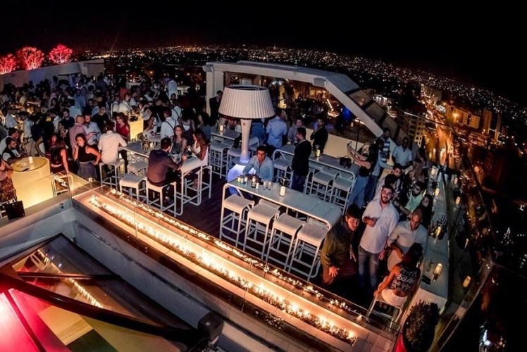 u roof lounge amman skyline night