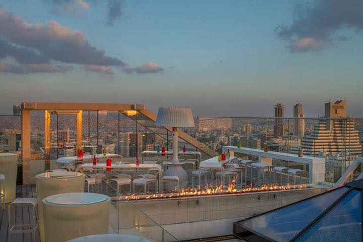 uroof lounge amman city views