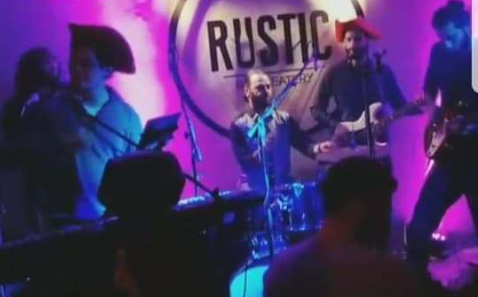 rustic bar amman live music